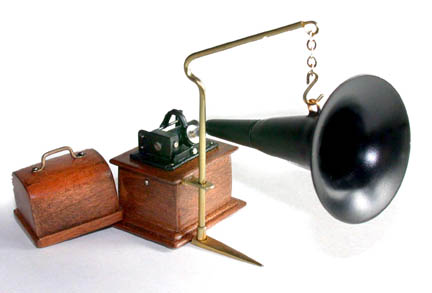 Edison Talking Machine - Click Image to Close