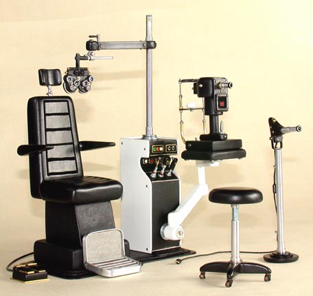 Opthamologist Exam Equipment - Click Image to Close